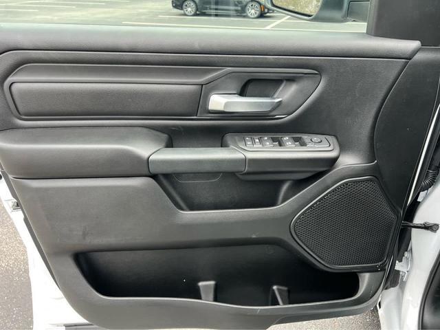 Photo of 2025 Bright White Clearcoat RAM 1500