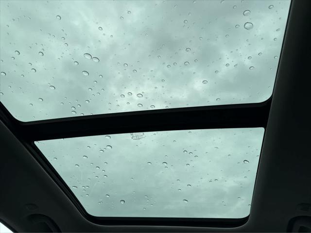 Photo of 2023 Rocky Mountain Pearlcoat Jeep Grand Cherokee 4xe