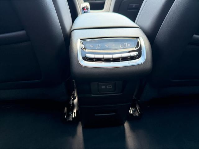 Photo of 2023 Stellar Black Metallic Cadillac XT6