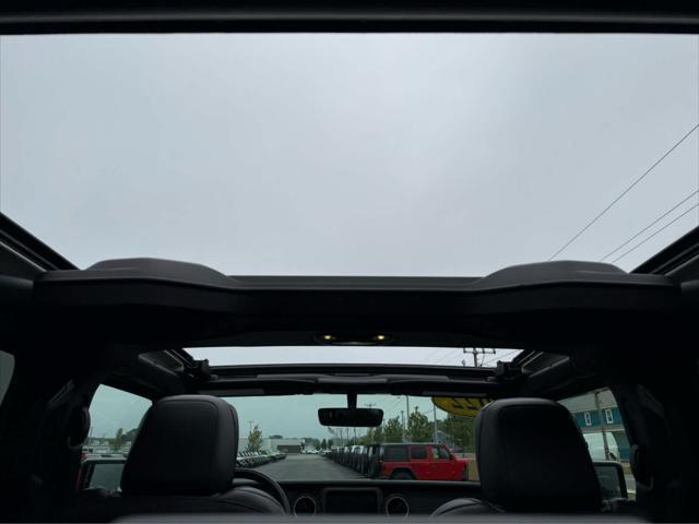 Photo of 2022 Black Clearcoat Jeep Wrangler Unlimited 4xe