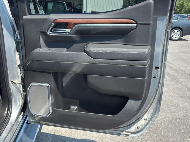 Photo of 2023 Sterling Metallic GMC Sierra 1500
