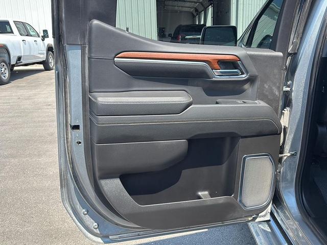 Photo of 2023 Sterling Metallic GMC Sierra 1500