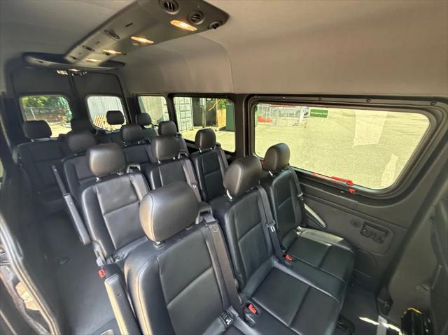 Photo of 2019 Black Mercedes-Benz Sprinter 2500
