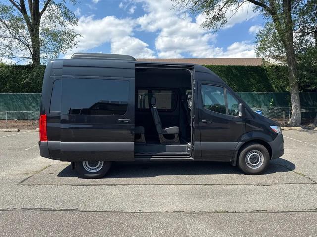 Photo of 2023 Black Mercedes-Benz Sprinter 2500