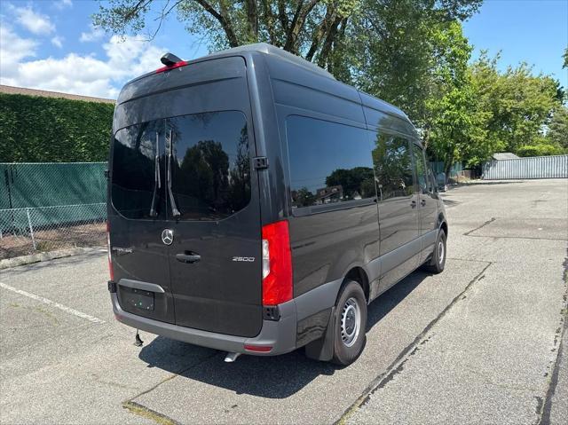 Photo of 2023 Black Mercedes-Benz Sprinter 2500