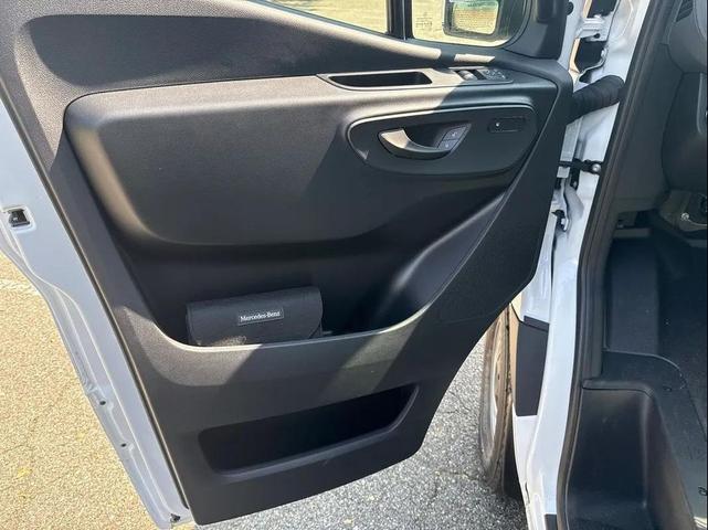 Photo of 2025 White Mercedes-Benz Sprinter 2500