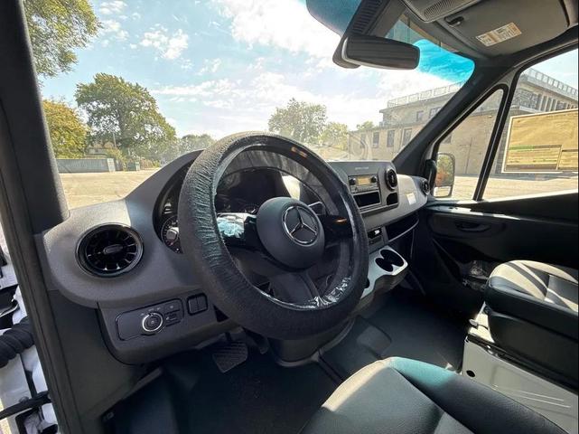 Photo of 2025 White Mercedes-Benz Sprinter 2500