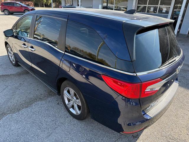 Photo of 2018 Obsidian Blue Pearl Honda Odyssey