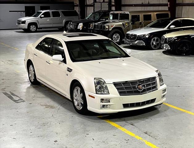 Photo of 2011 White Diamond Tricoat Cadillac STS