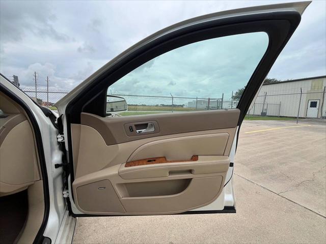 Photo of 2011 White Diamond Tricoat Cadillac STS