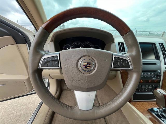 Photo of 2011 White Diamond Tricoat Cadillac STS