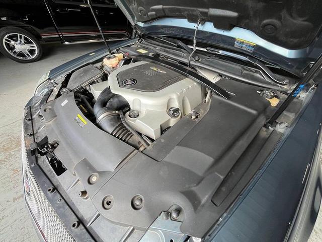 Photo of 2006 Stealth Gray Cadillac STS