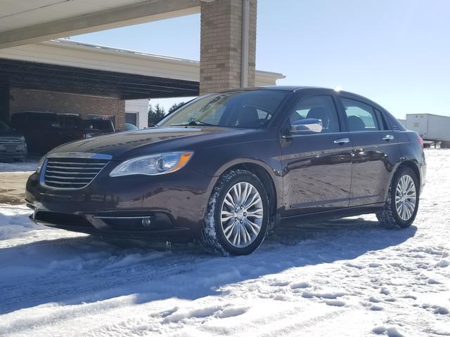 2013 Chrysler 200