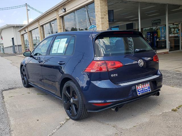 Photo of 2016 Night Blue Metallic Volkswagen Golf GTI