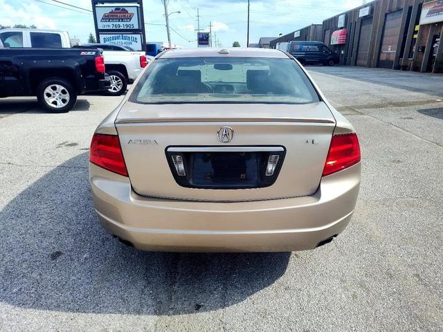 Photo of 2004 GOLD Acura TL