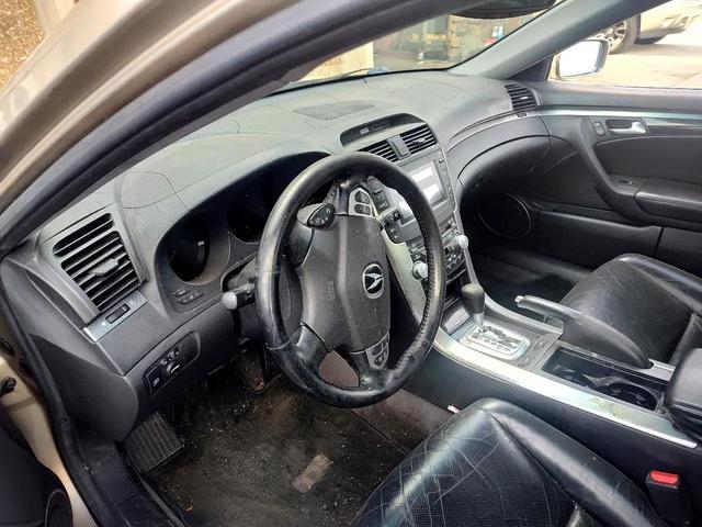 Photo of 2004 GOLD Acura TL