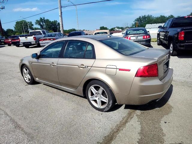 Photo of 2004 GOLD Acura TL