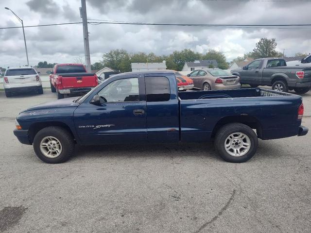 Photo of 2001 BLUE Dodge Dakota