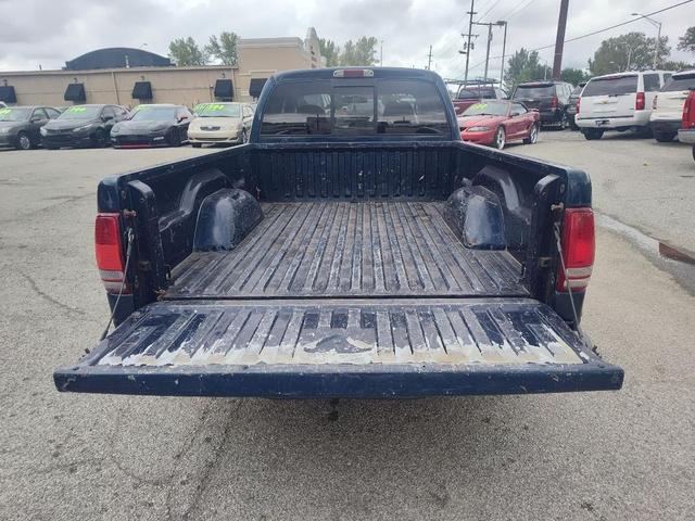 Photo of 2001 BLUE Dodge Dakota
