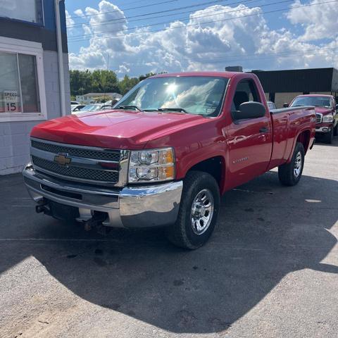 Photo of 2012 Victory Red Chevrolet Silverado 1500
