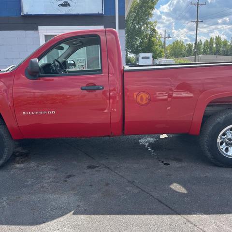 Photo of 2012 Victory Red Chevrolet Silverado 1500