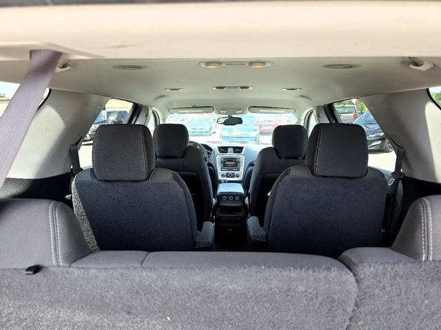 Photo of 2015 Iridium Metallic GMC Acadia