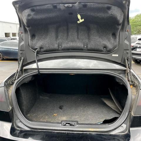 Photo of 2008 Black Clearcoat Mercury Milan