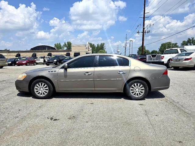 Photo of 2006 TAN Buick Lucerne