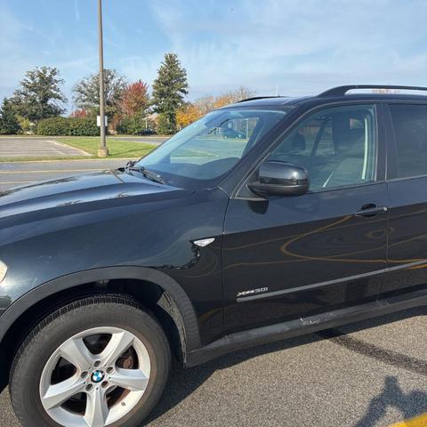 Photo of 2010 BLACK BMW X5