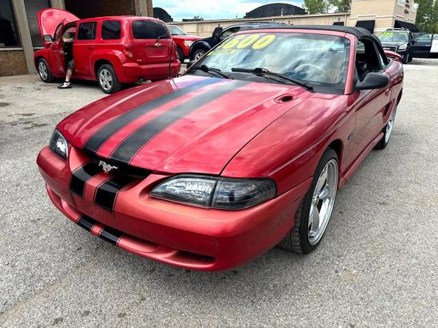 Photo of 1996 RED Ford Mustang