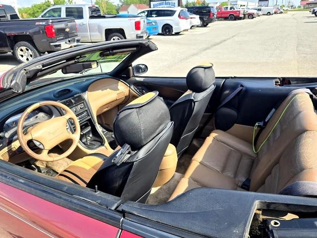Photo of 1996 RED Ford Mustang
