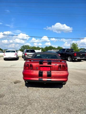 Photo of 1996 RED Ford Mustang