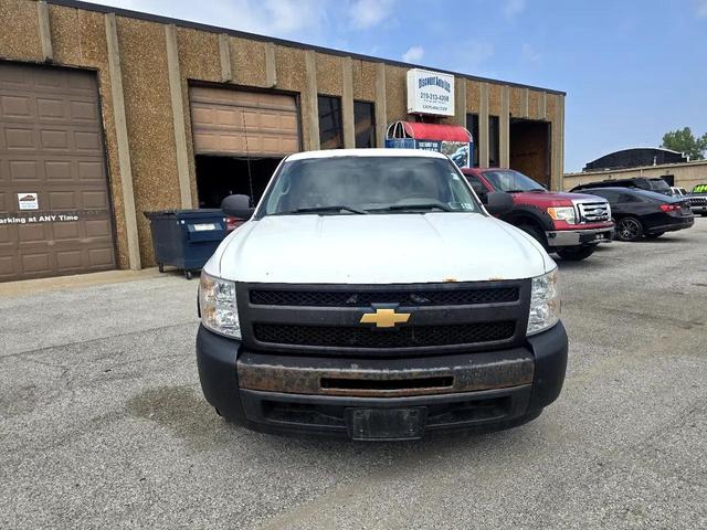 Photo of 2013 Summit White Chevrolet Silverado 1500