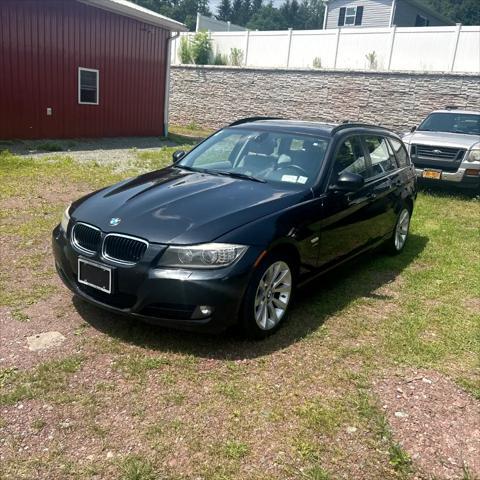 Photo of 2011 BLACK BMW 328