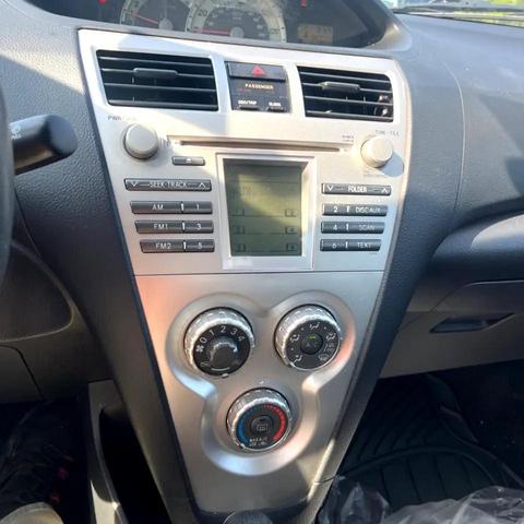 Photo of 2008 Black Sand Pearl Toyota Yaris