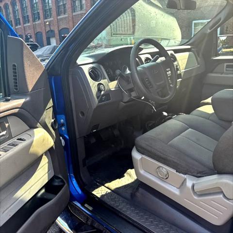 Photo of 2010 Blue Flame Metallic Ford F-150
