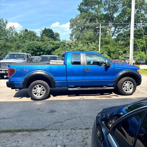 Photo of 2010 Blue Flame Metallic Ford F-150