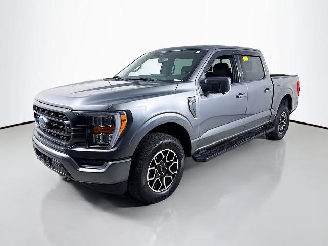 Photo of 2022 CARBONIZED GRAY METALLIC Ford F-150