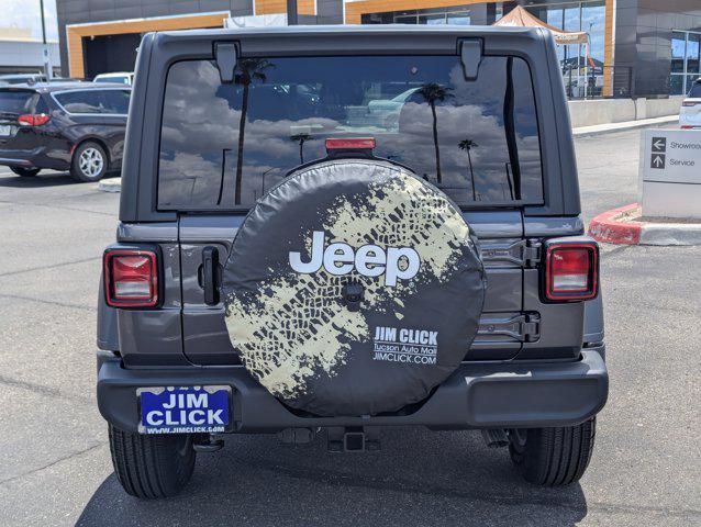 Photo of 2025 Granite Crystal Metallic Clearcoat Jeep Wrangler