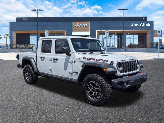 Photo of 2025 Bright White Clearcoat Jeep Gladiator