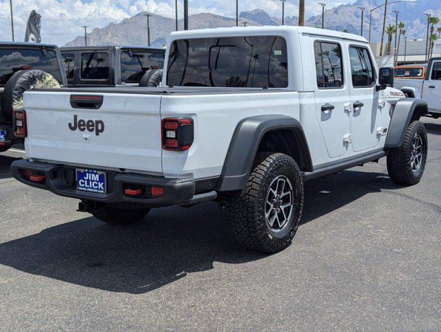 Photo of 2025 Bright White Clearcoat Jeep Gladiator