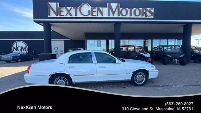 2010 Lincoln Town Car