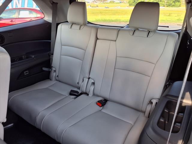 Photo of 2019 Modern Steel Metallic Honda Pilot