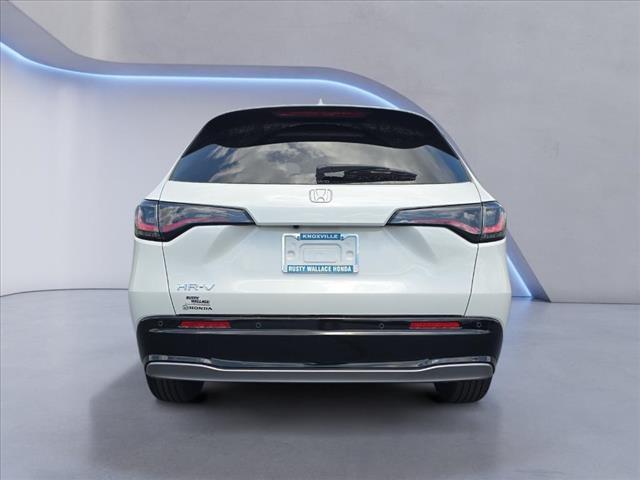 Photo of 2026 Platinum White Pearl Honda HR-V