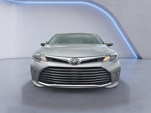 Photo of 2018 Celestial Silver Metallic Toyota Avalon