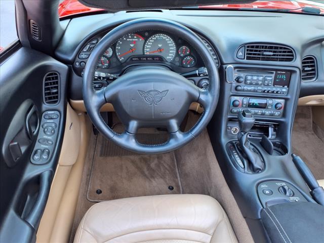 Photo of 2004 RED Chevrolet Corvette