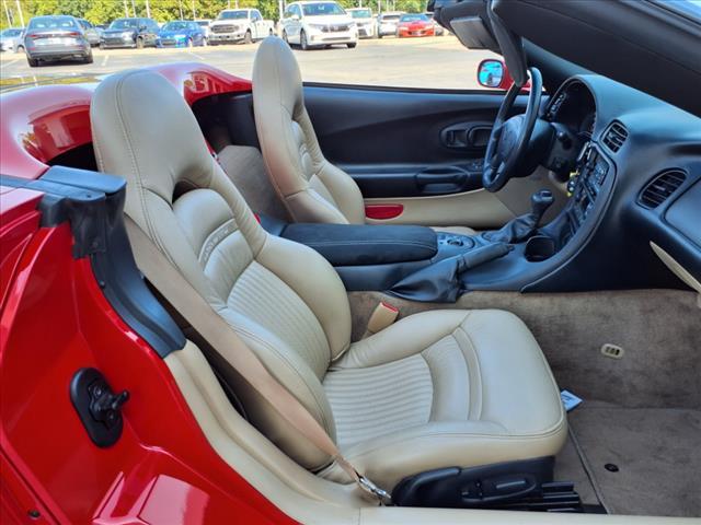 Photo of 2004 RED Chevrolet Corvette