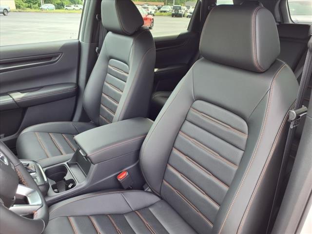 Photo of 2026 Platinum White Pearl Honda CR-V Hybrid
