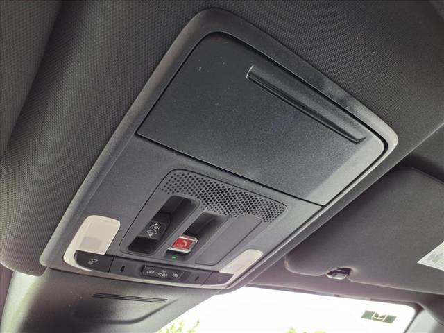 Photo of 2026 Platinum White Pearl Honda CR-V Hybrid