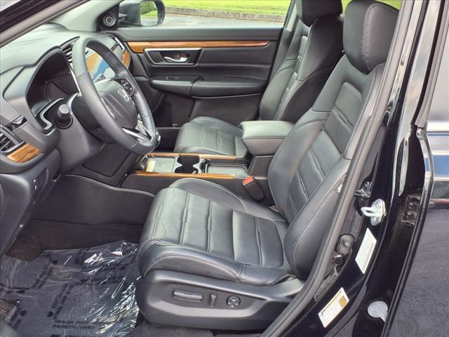 Photo of 2022 Crystal Black Pearl Honda CR-V